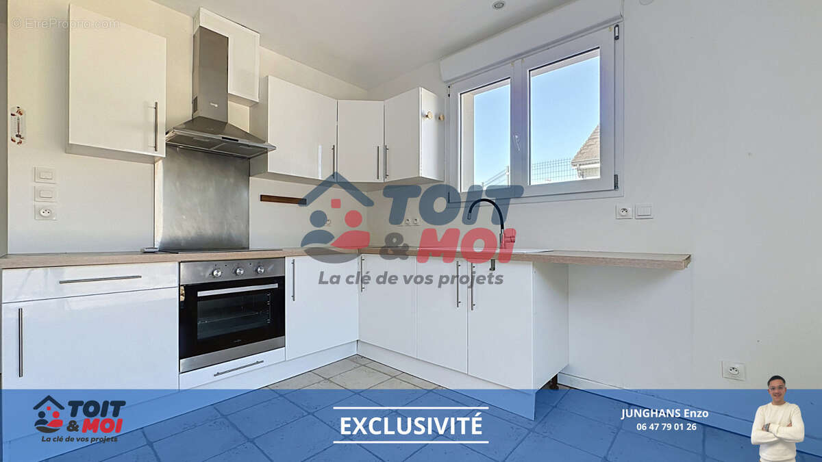 Maison de plain-pied   3 chambres   Terrain 617 m2   Garage - photo 2