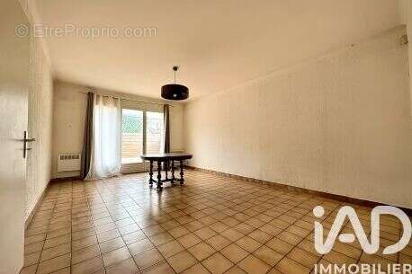 Photo 4 - Appartement à PERNES-LES-FONTAINES