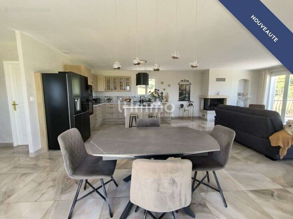 Maison à CONILHAC-CORBIERES