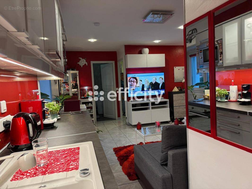 Appartement à VIGNEUX-SUR-SEINE