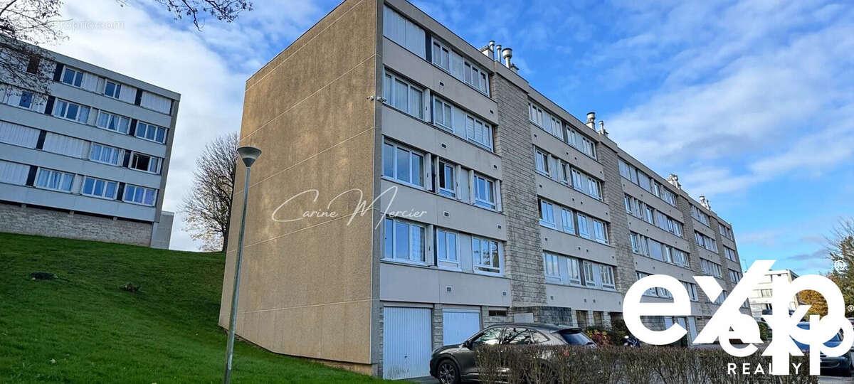 Appartement à BEYNES