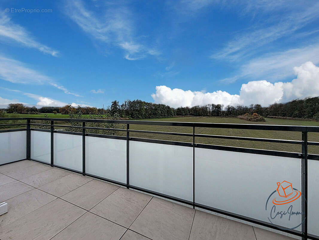 Appartement à ORNEX