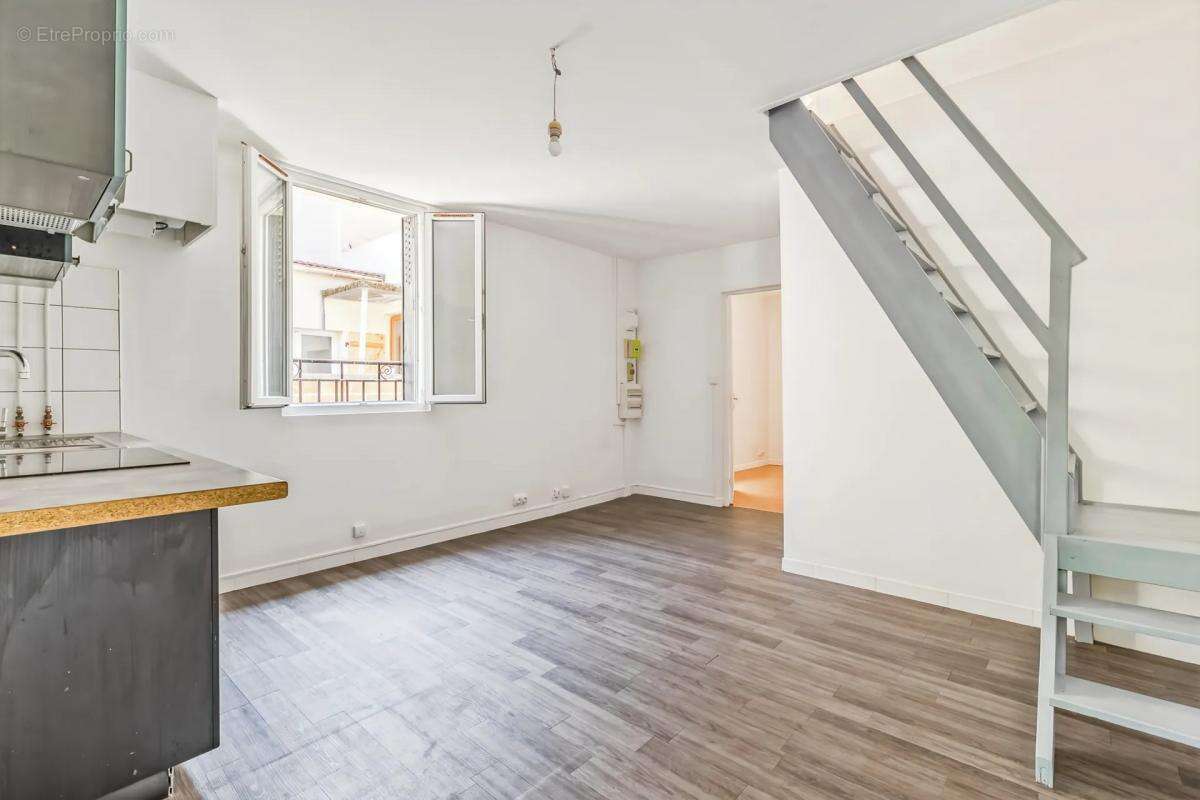 Maison à ASNIERES-SUR-SEINE