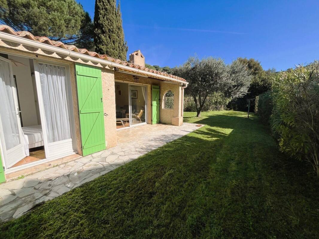 Maison à CAVALAIRE-SUR-MER