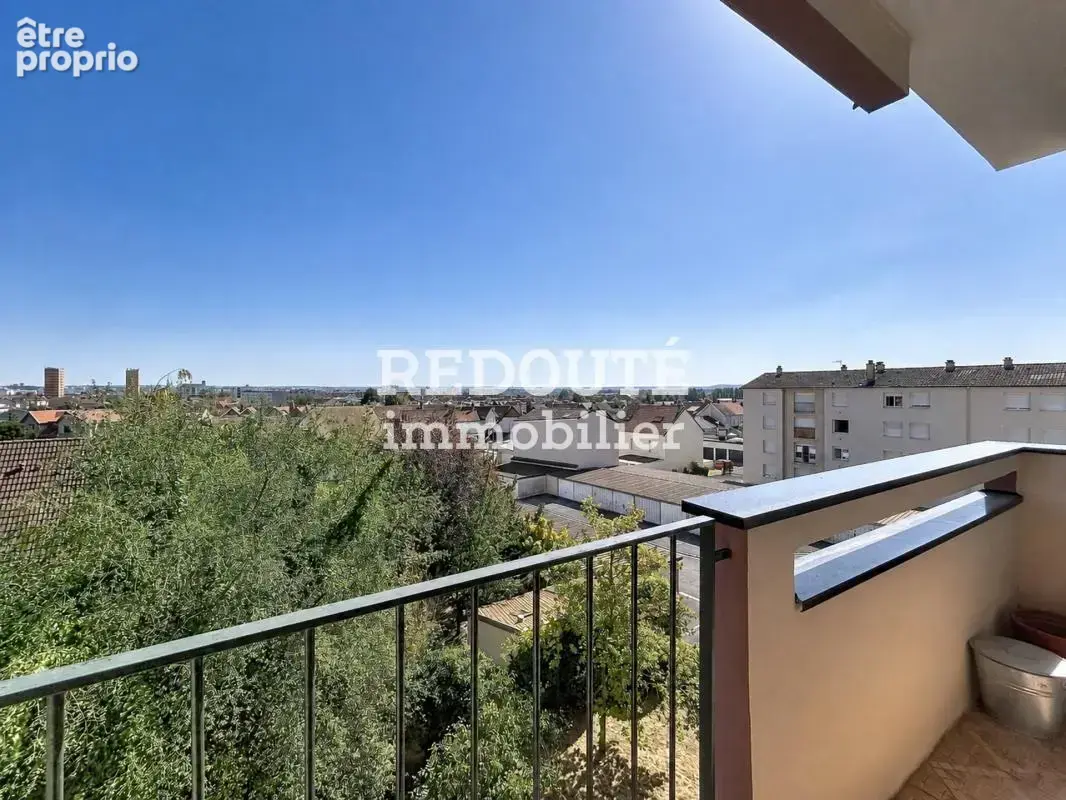 A vendre - appartement type 4 avec balcon - photo 6