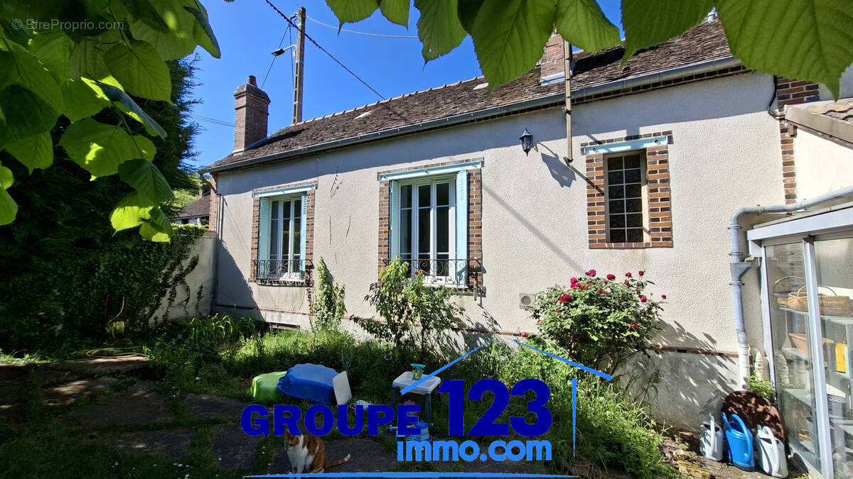 Maison à SENAN