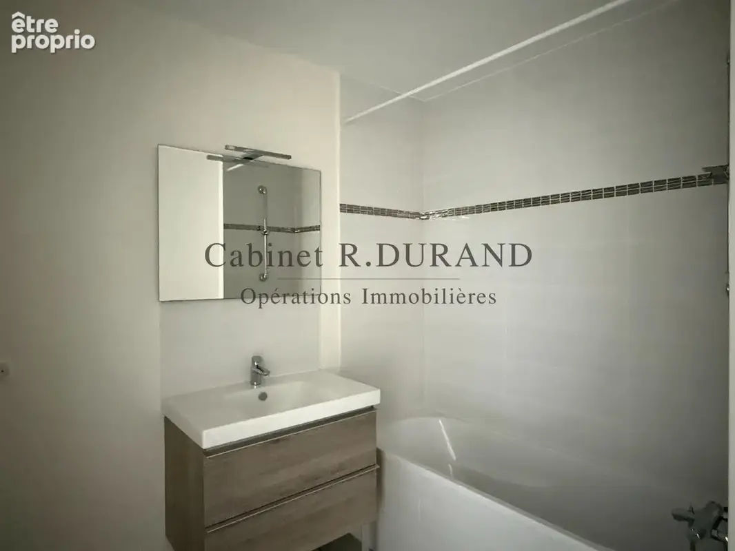 Appartement 3 pièces 60 m² à vendre à La Garenne-Colombes (92250) - photo 8