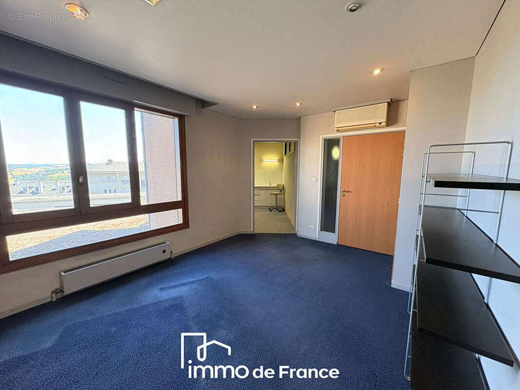 Local commercial Rodez - photo 5