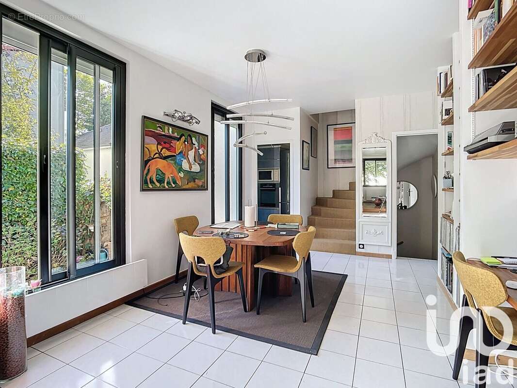 Photo 3 - Maison à SAINT-MAUR-DES-FOSSES