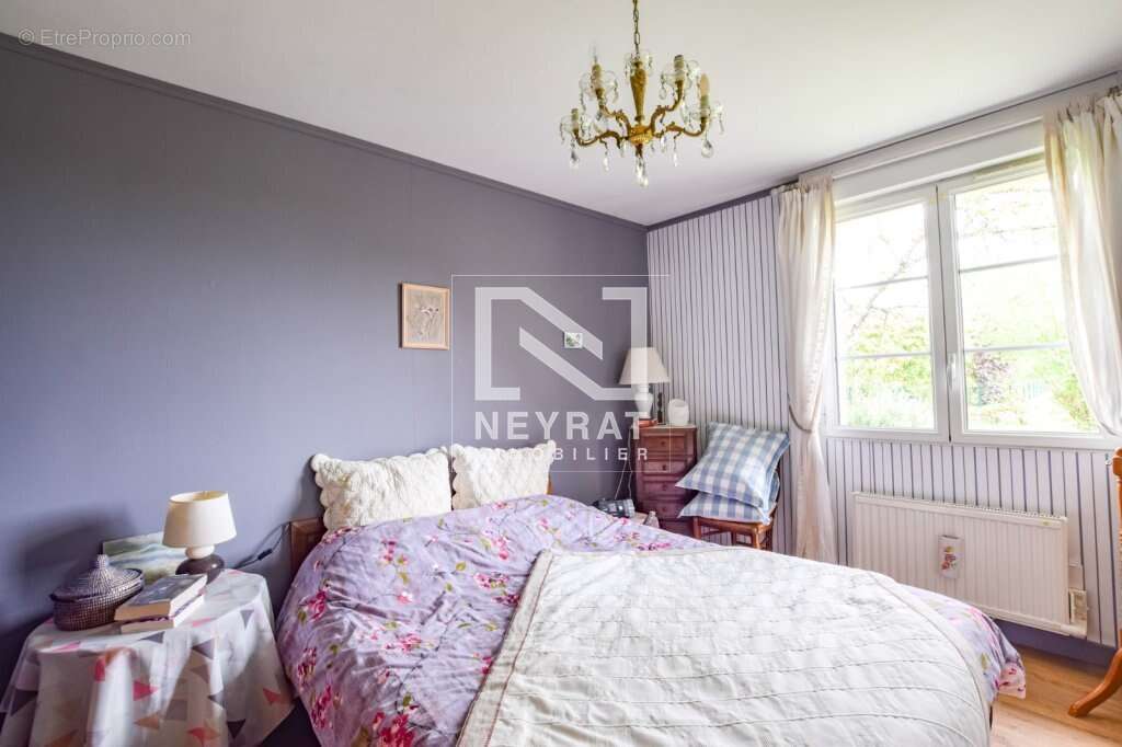 Maison à SAINT-MARTIN-SOUS-MONTAIGU