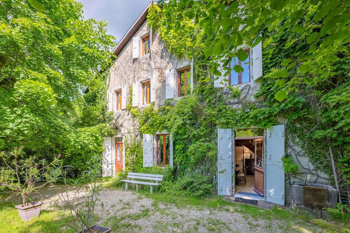 Maison à GEX