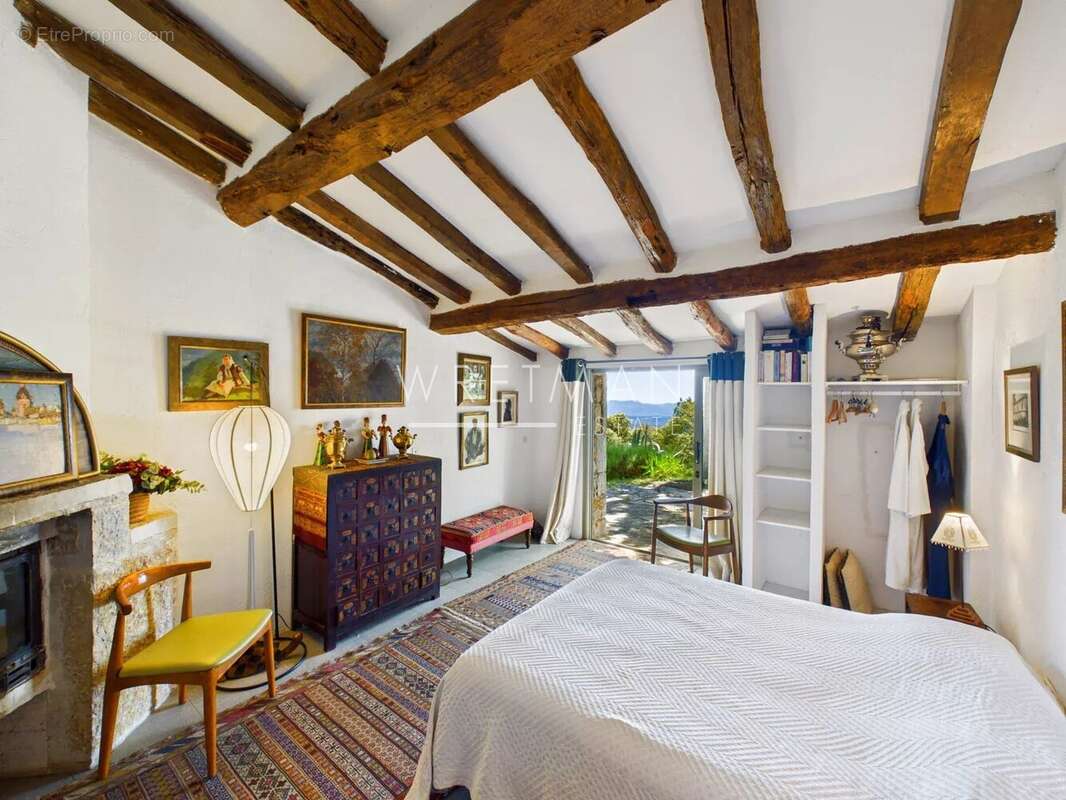 Maison à CALLAS