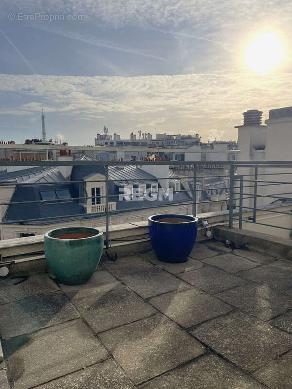 Paris 16éme   Victor Hugo / Dernier étage avec terrasse - photo 19