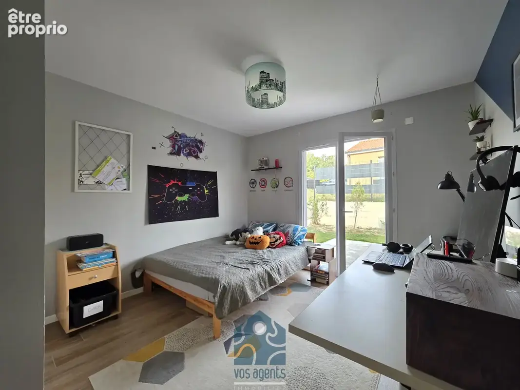 Maison de plain pied 5 pièces avec garage, jardin, terrasse et pergola - photo 7