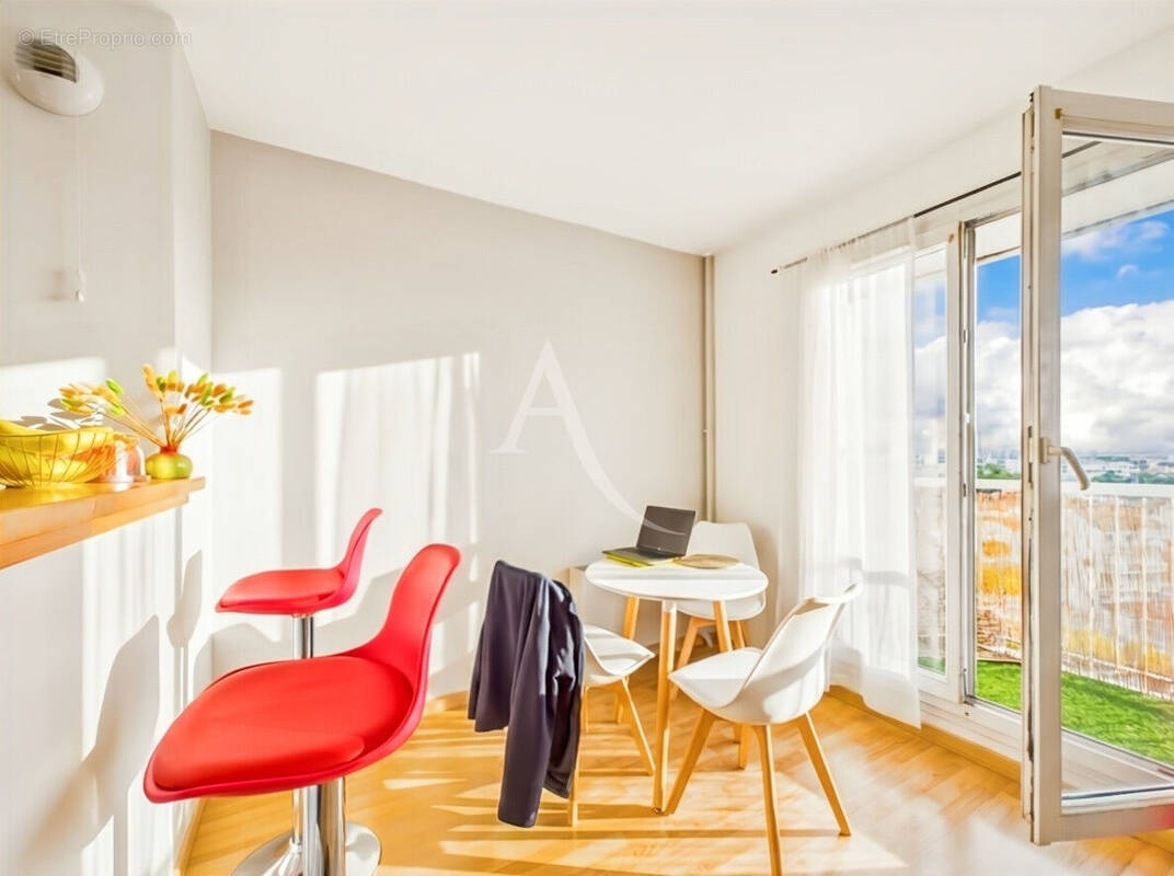 Appartement à MAISONS-ALFORT