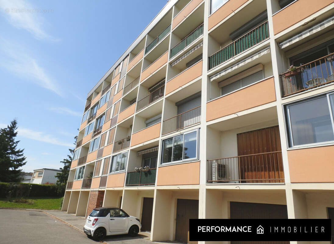 Appartement à LAXOU