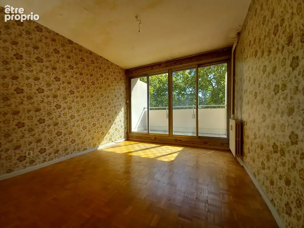 Toulouse - Bel appartement T4 avec terrasse  - Allée de Barcelone - photo 8