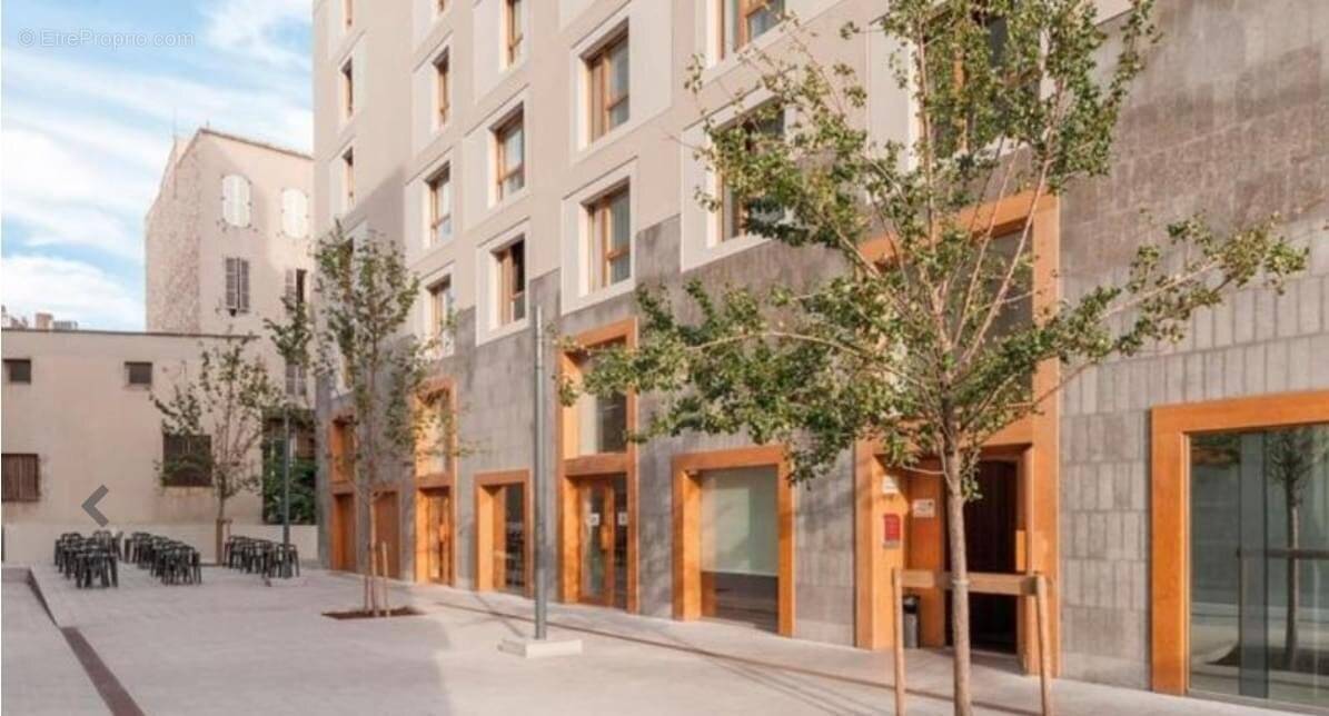 Appartement à MARSEILLE-2E