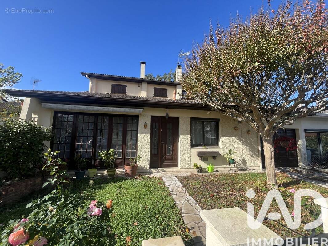 Photo 1 - Maison à PESSAC