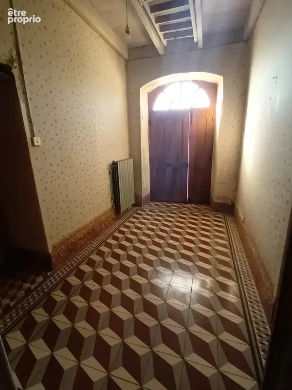 propriété composé d'une maison d'habitation et de 3 dépendances sur un terrain d'env 6 hectares - photo 10
