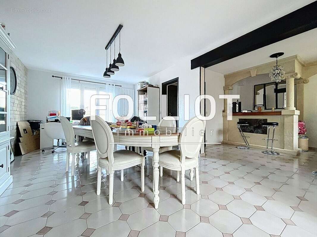 Maison à LUC-SUR-MER