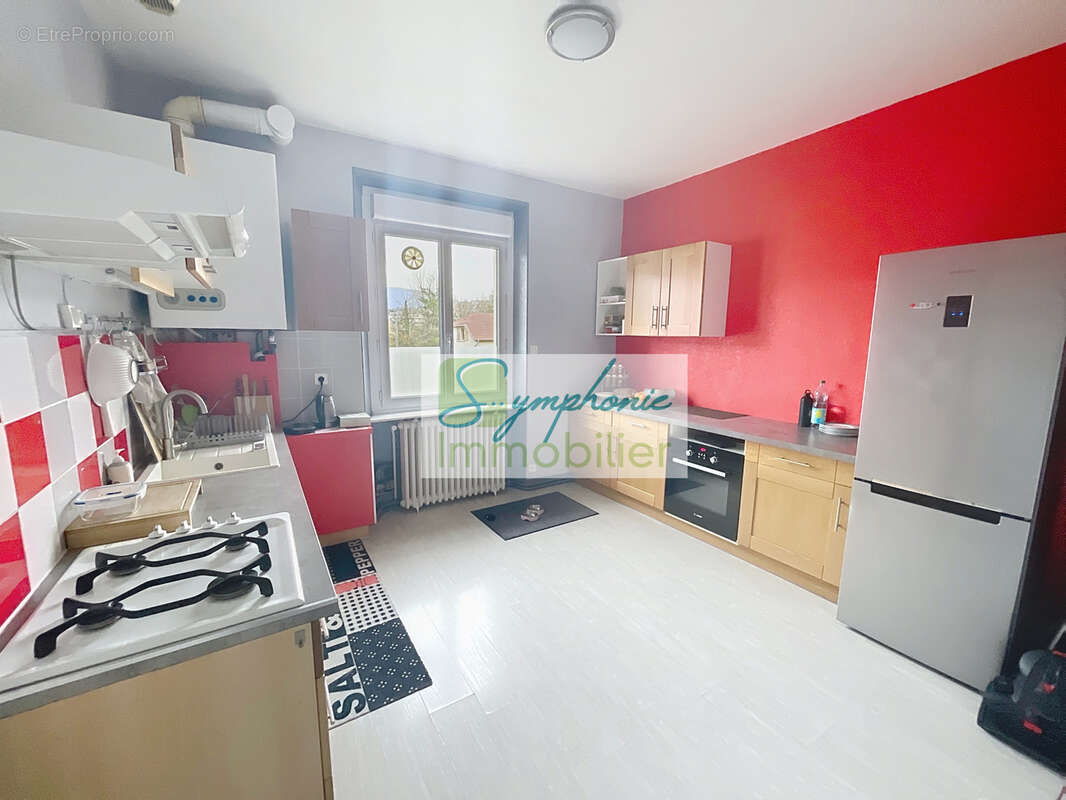 Appartement à COGNIN