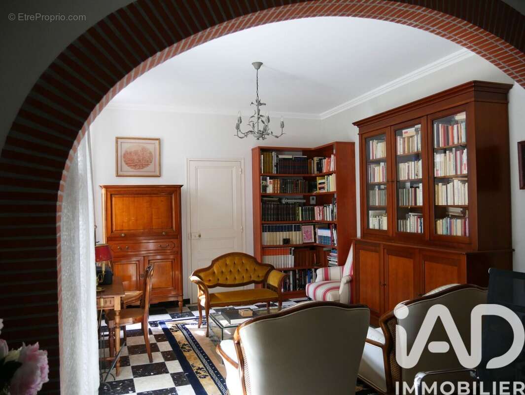 Photo 7 - Maison à AZAY-LE-FERRON
