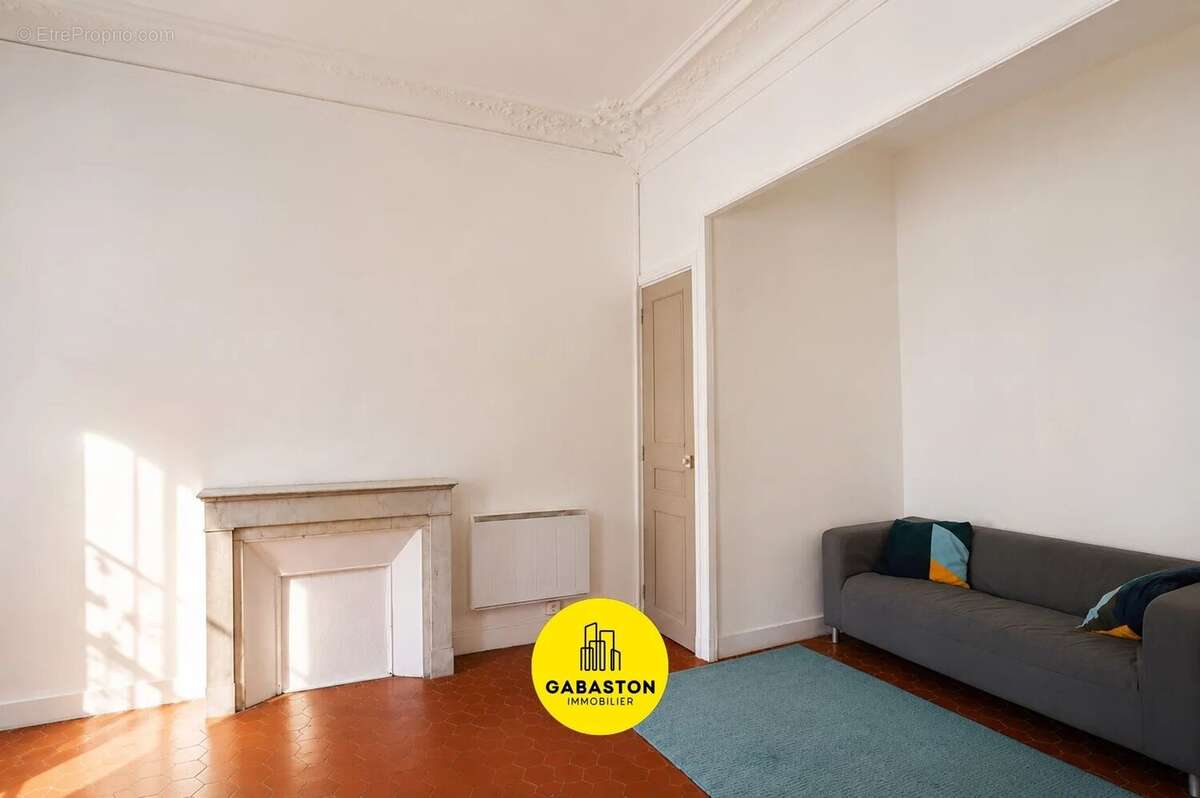 Appartement 84 m² à Marseille-2e  - photo 6