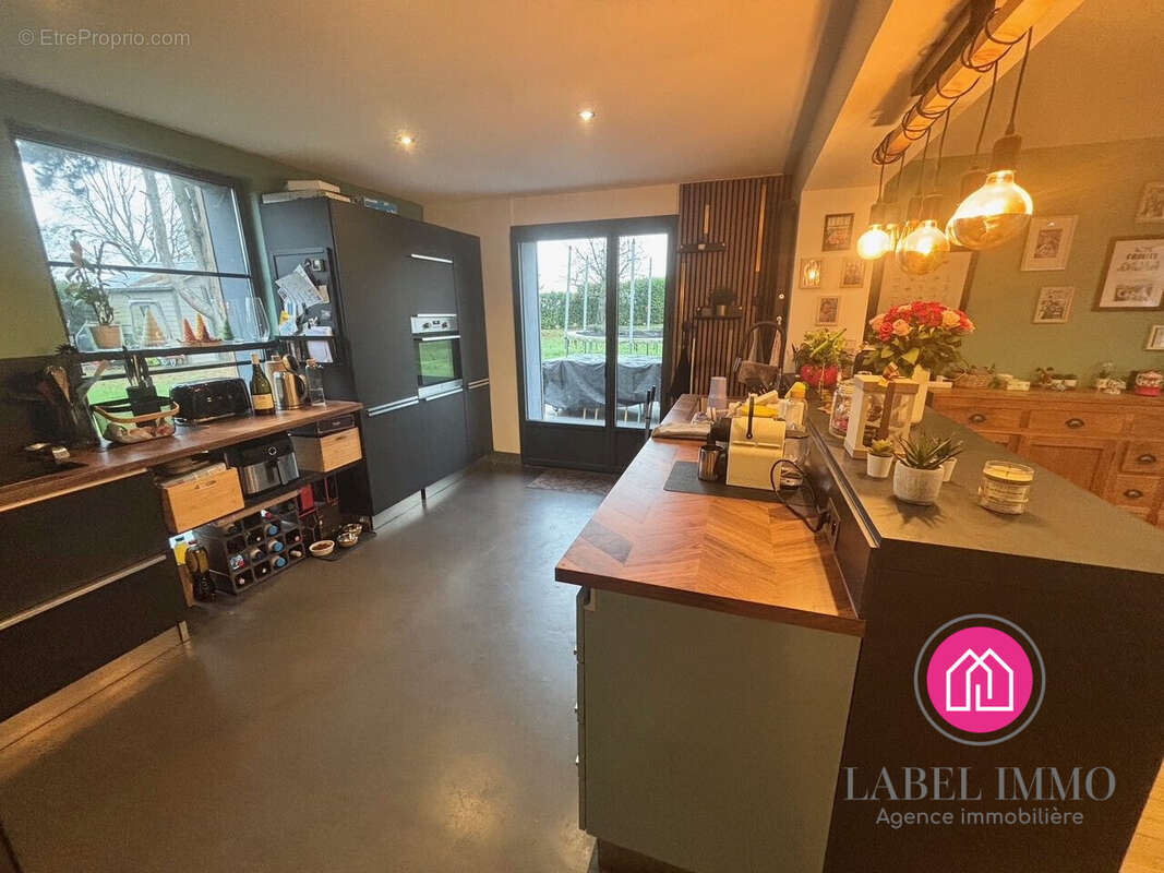 Maison à BRUILLE-SAINT-AMAND