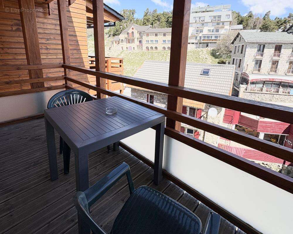 Appartement à FONT-ROMEU-ODEILLO-VIA