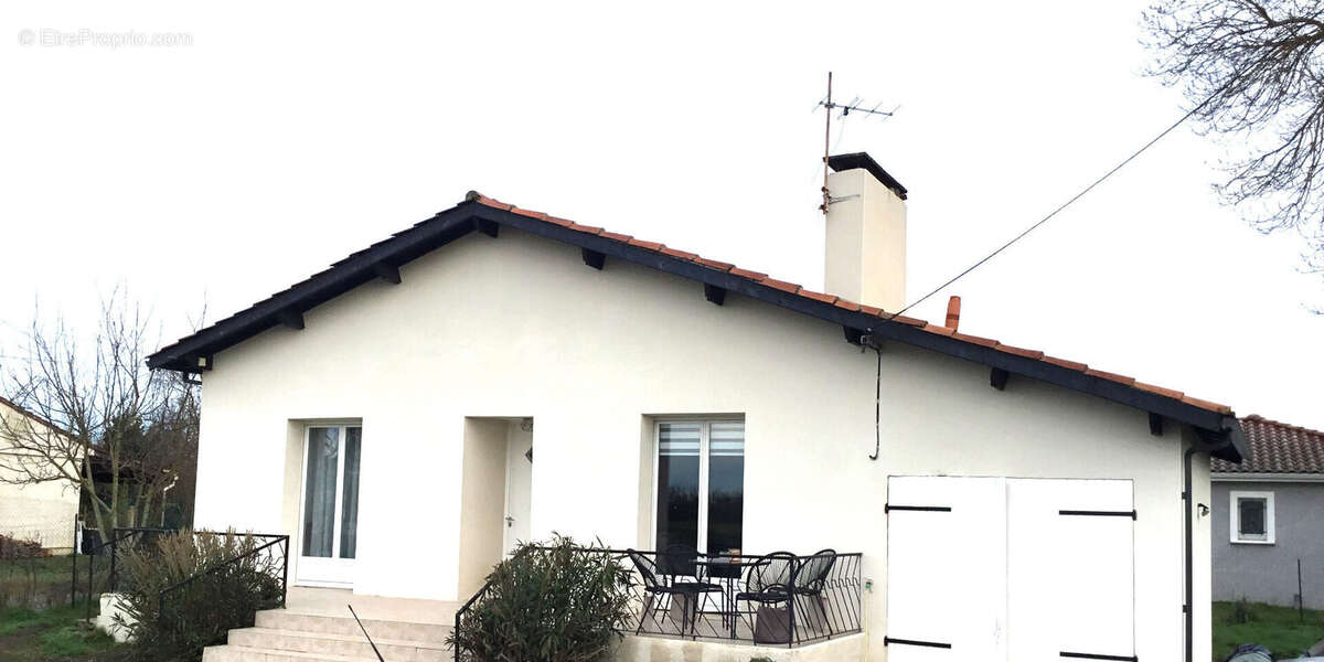 FONSORBES Maison à vendre - 4 pièces, 3 chambres, très bon état - photo 3