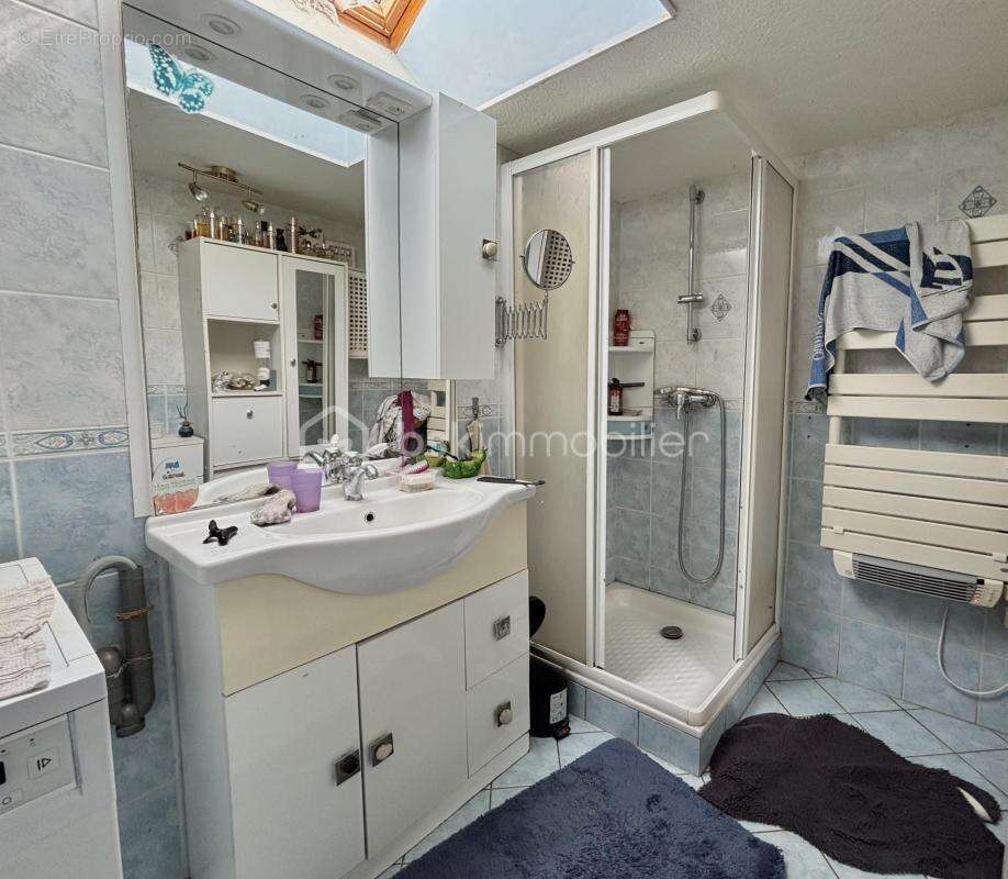 BULÉON – Maison 4 chambres sur jardin clos - photo 8