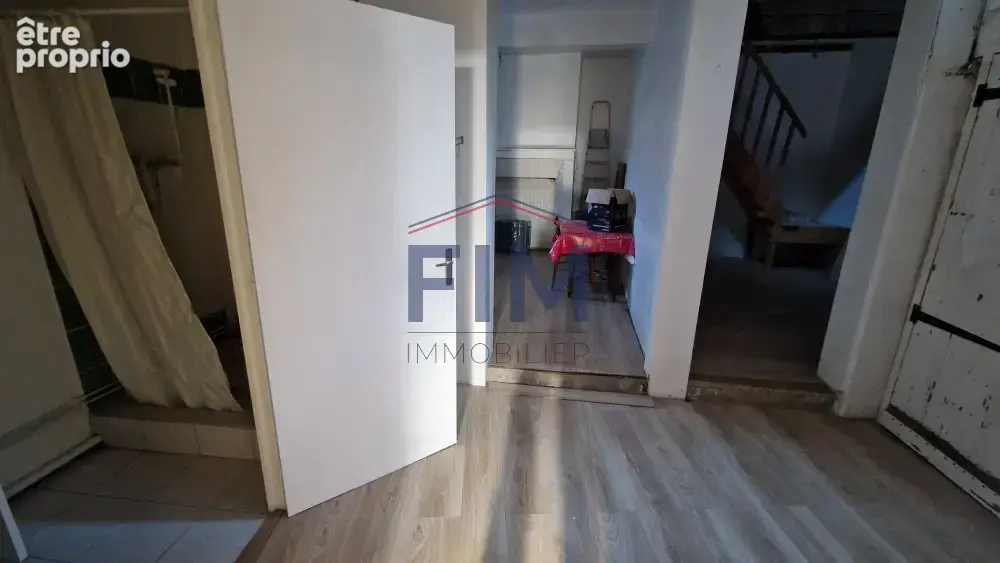 Maison divisée en deux logements - photo 10