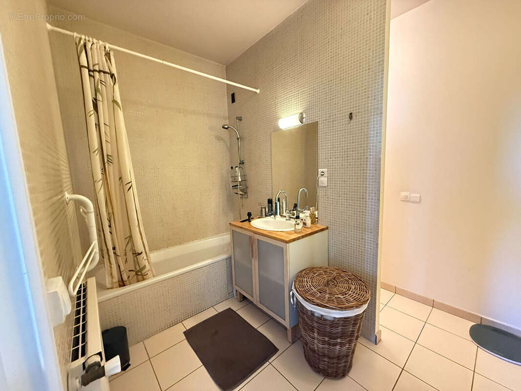 Appartement à LE RAINCY