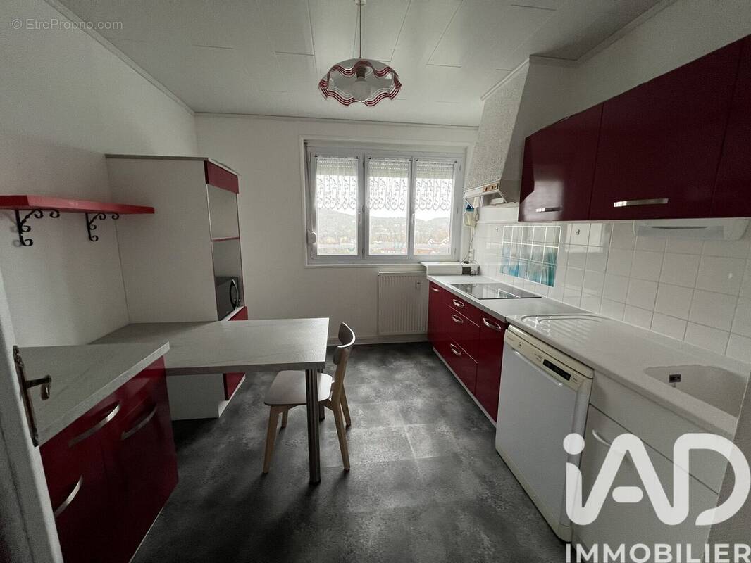 Photo 1 - Appartement à LONS-LE-SAUNIER