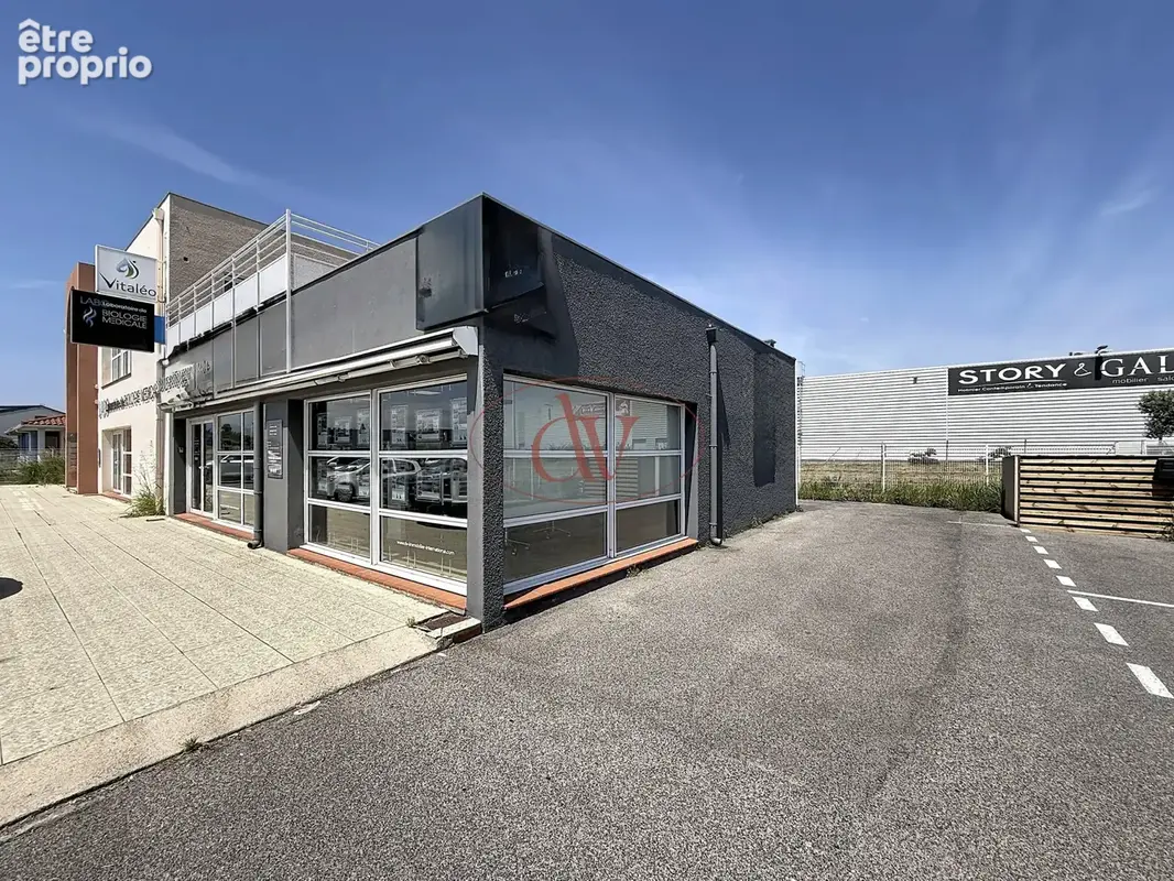 Locaux commerciaux pollestres - photo 7
