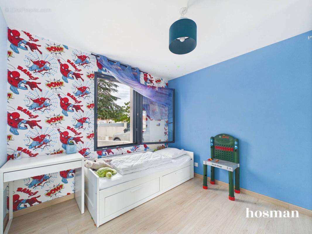 Belle maison de plain-pied avec 4 chambres avec jardin et piscine - En impasse, aux Sorinières - photo 12