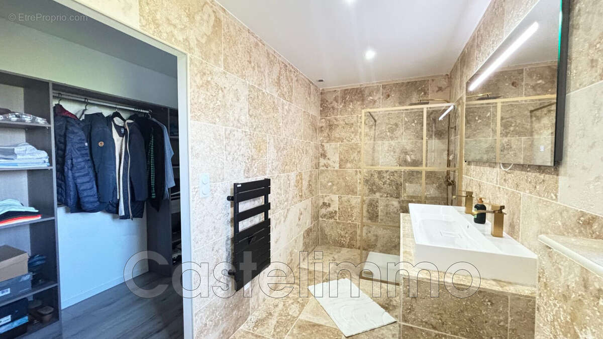 Maison à CASTELSARRASIN