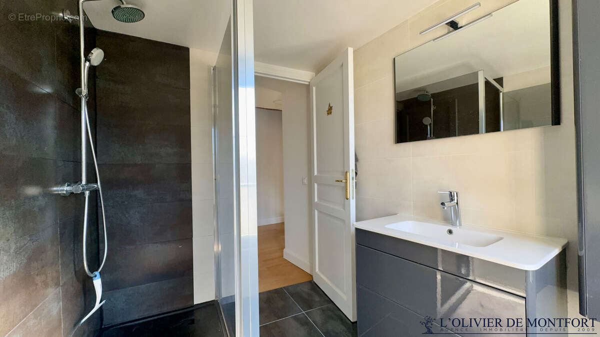 Maison à GARANCIERES