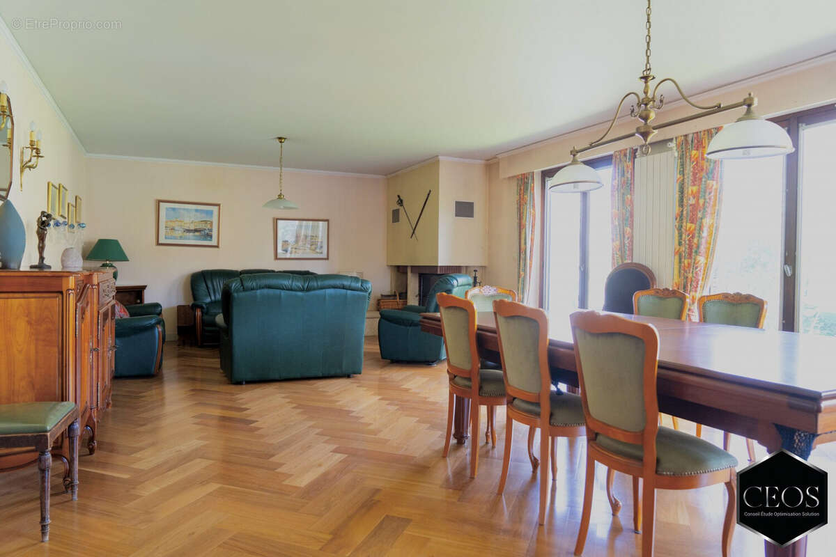 Maison à VITRY-SUR-SEINE