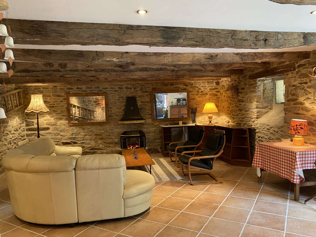 Maison à LA CAPELLE-BONANCE