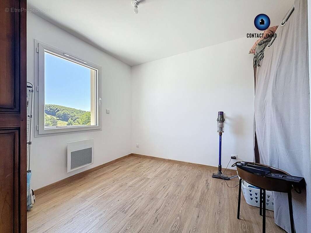 Maison à SAINT-HILAIRE-PEYROUX