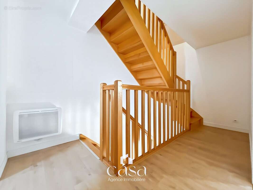 Maison à BRETTEVILLE-SUR-ODON