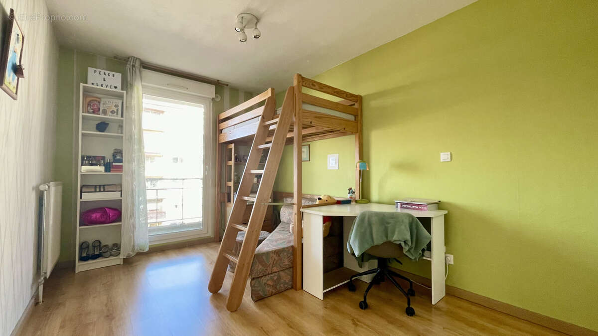 Appartement à VILLEURBANNE