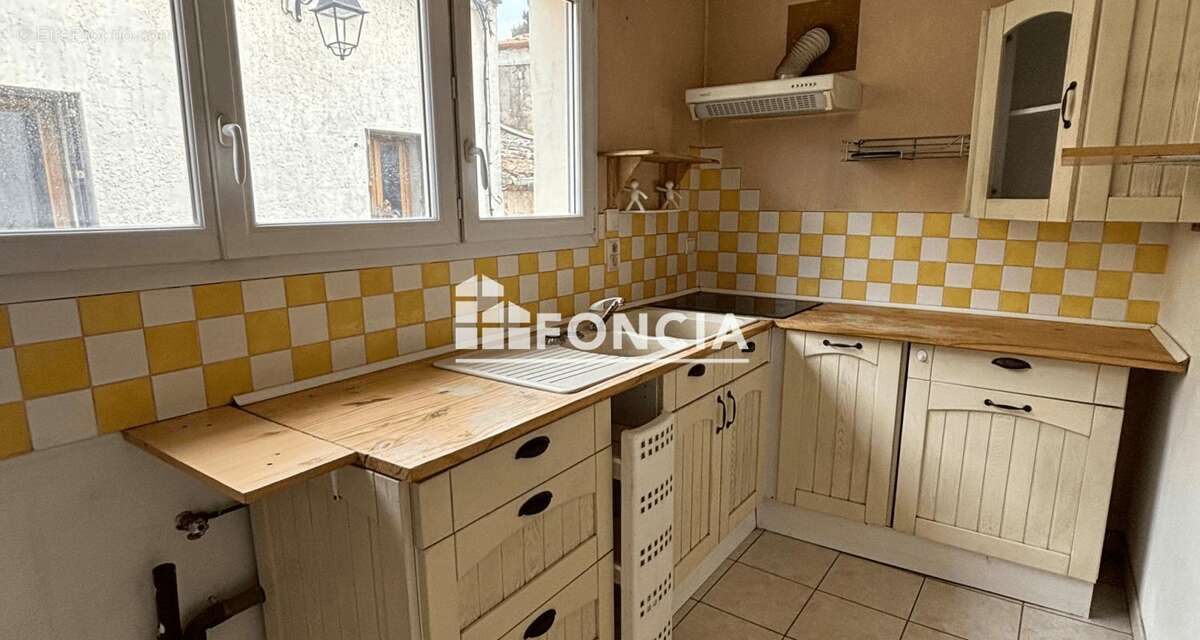 Maison à USCLAS-D'HERAULT