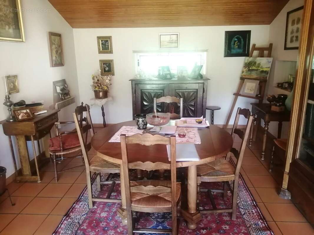 Maison à SAINT-BEAUZILE