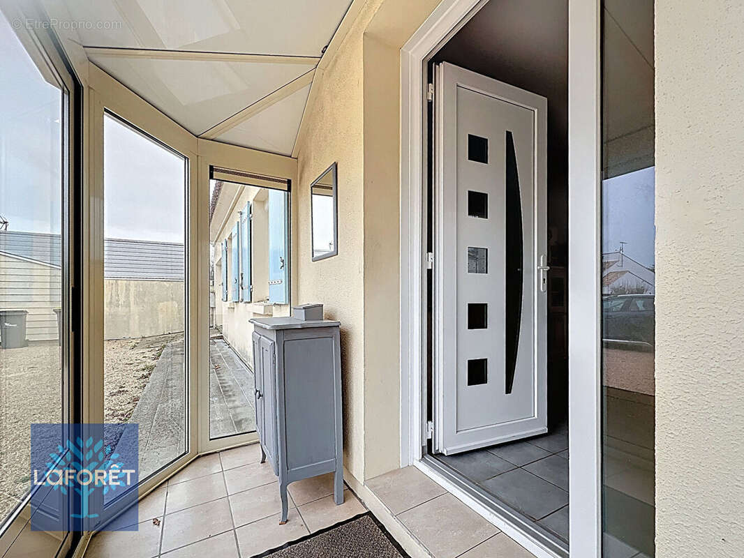 Maison à COMMEQUIERS