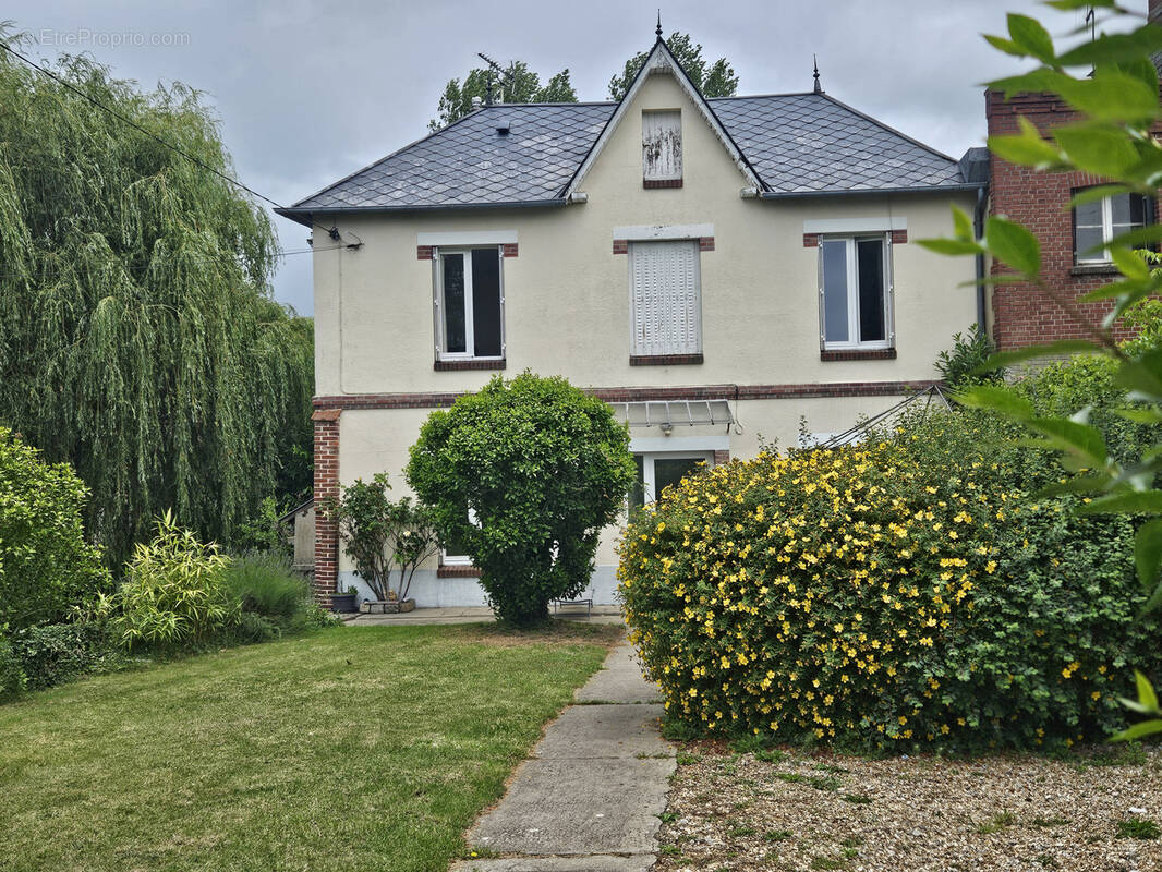 Maison à BERNAY