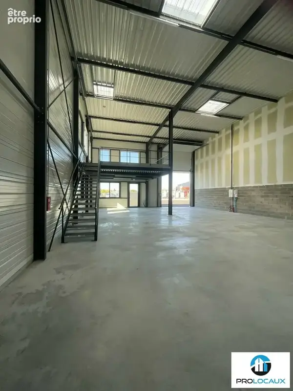 Bien immobilier à vendre à Savigneux (01480) - photo 2