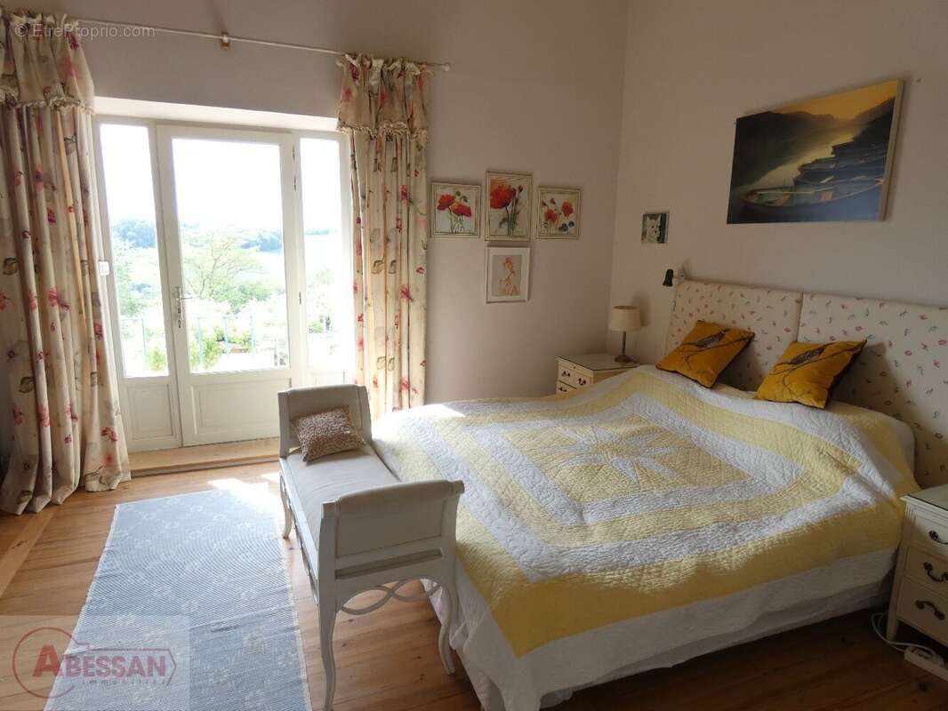 Maison à CORDES-SUR-CIEL